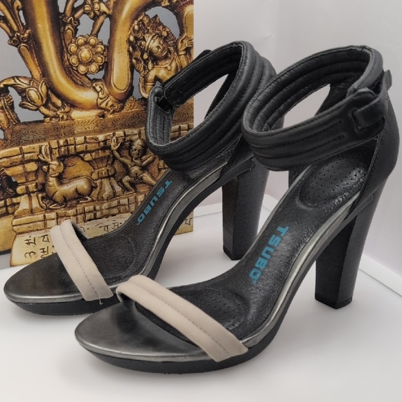 Tsubo Black and Gray Heels with Ankle Strap - Picture 2 of 8